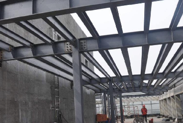 金昌钢结构加固的必要性：如何识别潜在风险并及时应对？